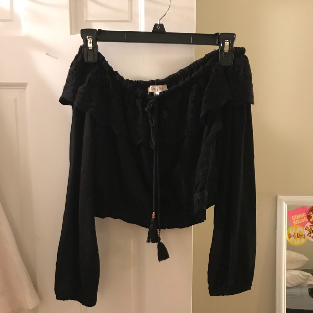 Winston White black off the shoulder top